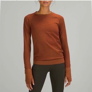 Lululemon Rest Less Crew Neck Pullover in Date Brown & Rust Sz 8
